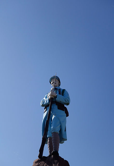 Monument. 11Nov-1.jpg