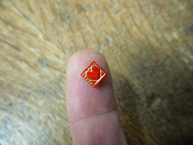 Sur le doigt PlusPetit1.jpg