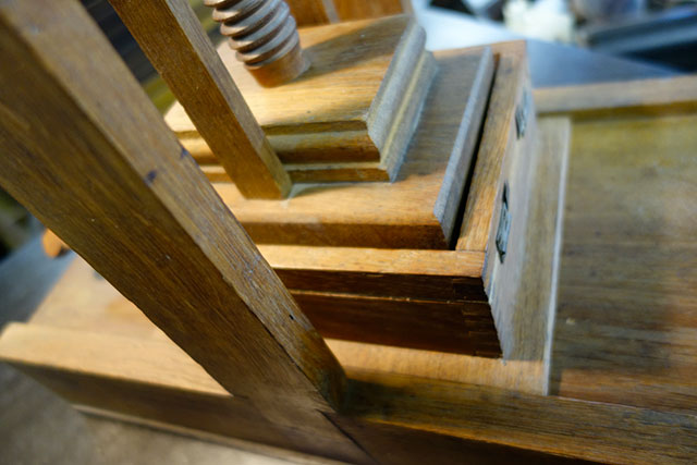 Presse jouet en bois. GrandePresseJouetBois-08.jpg