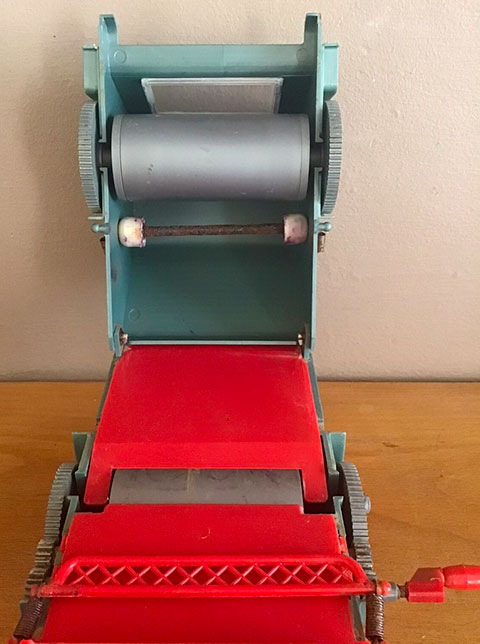 Presse jouet en matière plastique. RotativeNovimprim510-05i.jpg